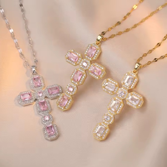 Vintage Crystal Cross Gold Necklace - Picture 3 of 5